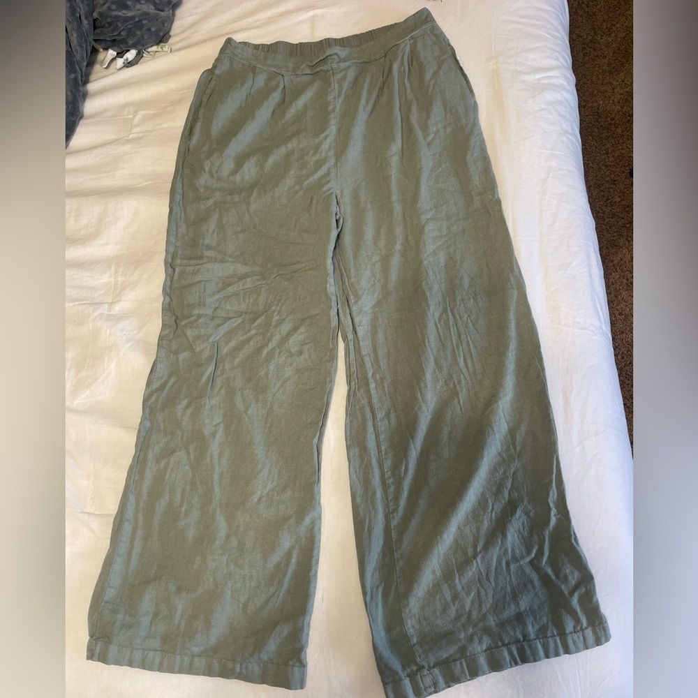 Green linen pants-never worn